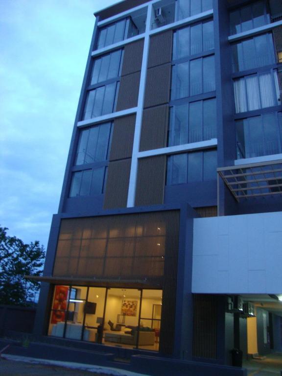 The Square Condominium Phuket Ratsada Exterior photo